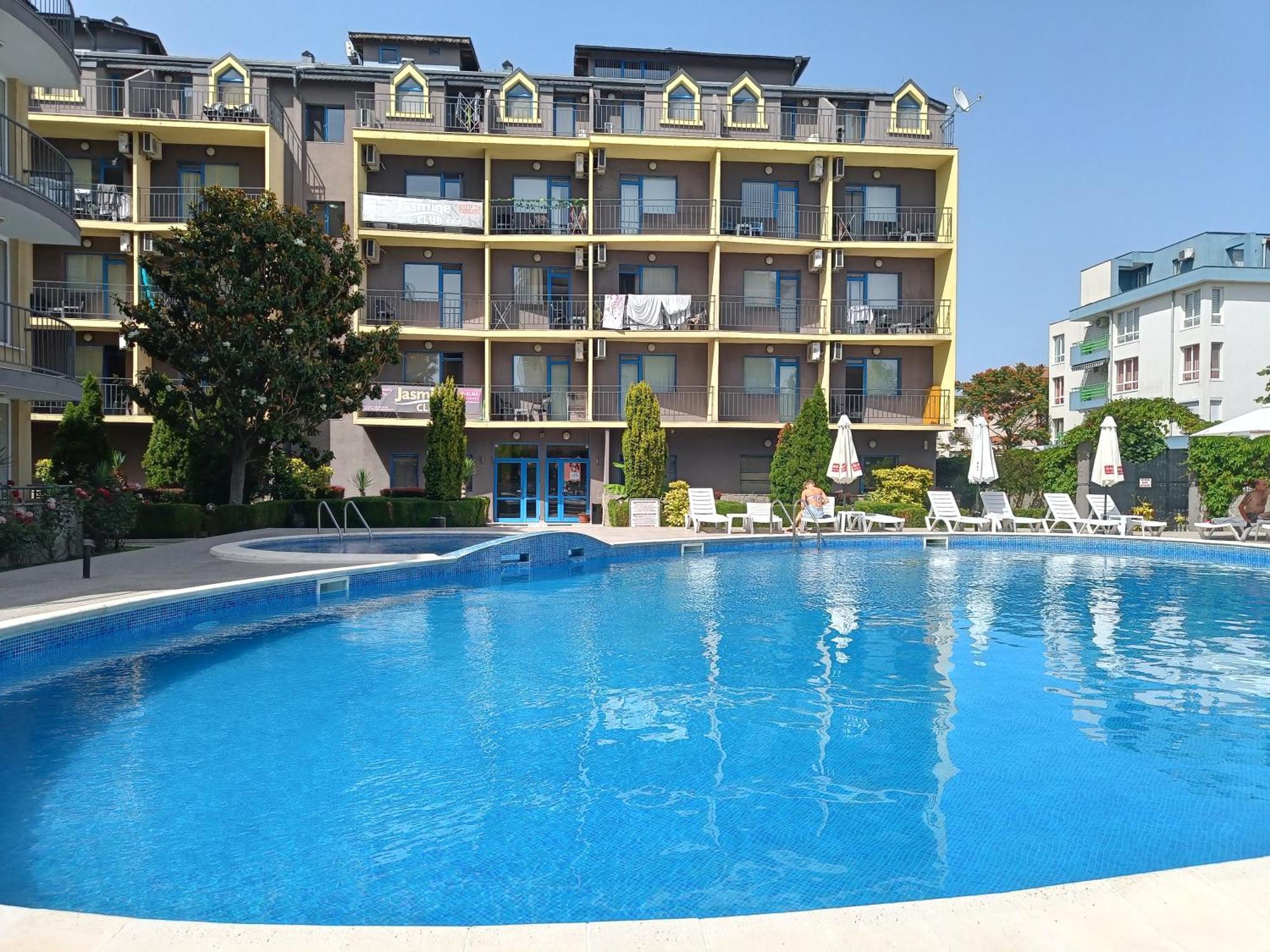 Rose Residence Sunny Beach Exterior photo