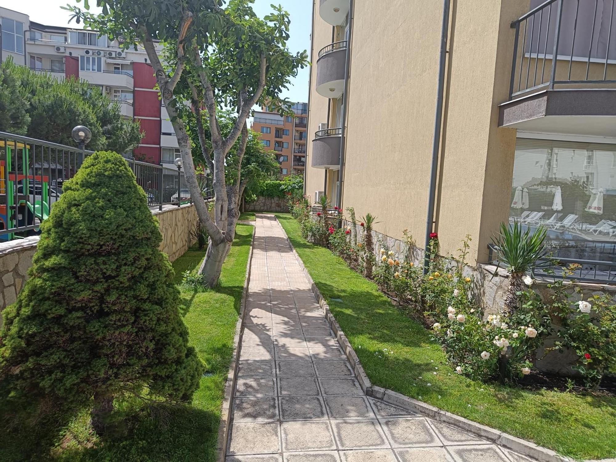 Rose Residence Sunny Beach Exterior photo